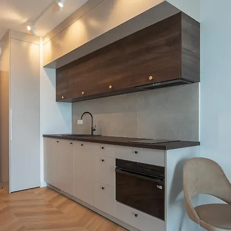 Przystanek Miedzylesie Apartment
